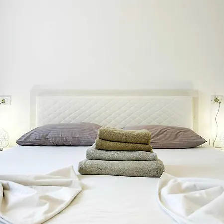 Ultimate Luxury Deluxe 734 Apartamento *
